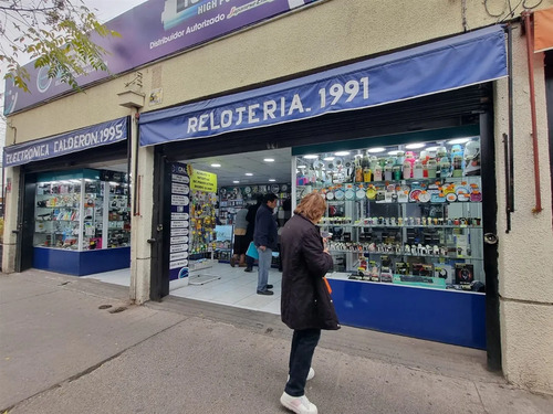 Local Comercial En Arriendo En Maipú