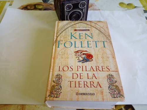 Ken Follet. Los Pilares De La Tierra. Edición Especial.