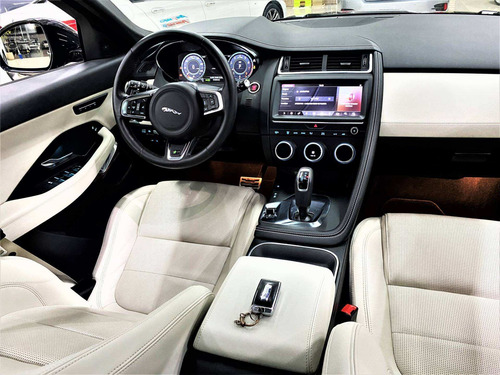 Imagem 14 de 15 de Jaguar E-pace 2.0 16v P250 Flex R-dynamic Se Awd
