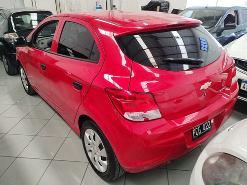 Imagen 23 de 25 de Chevrolet Onix Lt Con Gnc 2015, Concesionario Oficial Lp