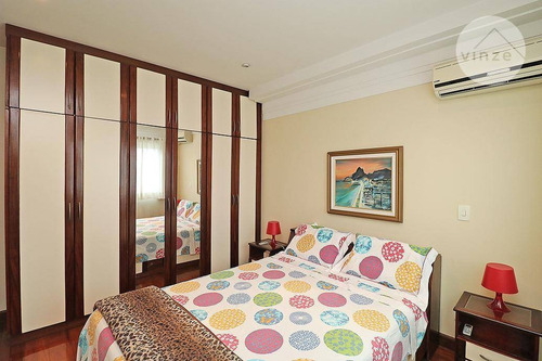 Imagem 22 de 30 de Casa Triplex Excepcional, Com 4 Suítes, Para Venda Em Vargem Pequena, Rio De Janeiro - Ca0017