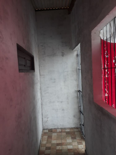 Casa 4 Quartos 3 Banheiro Com Terreno E Garage