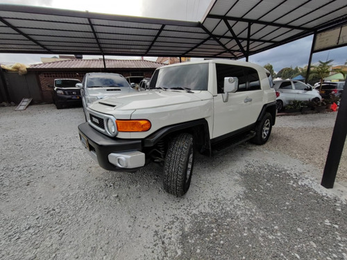 Toyota Fj Cruiser 4.0 V6 | TuCarro