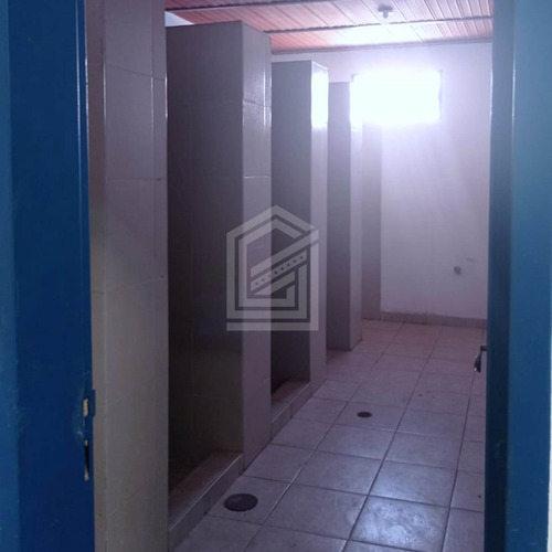 Imagen 5 de 6 de Alquilo Galpones Maracay. Deposito 04243571130