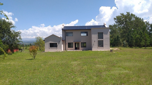 Imagen 6 de 9 de Campo Con 2 Casas Y Galpón En Villa Ciudad Parque