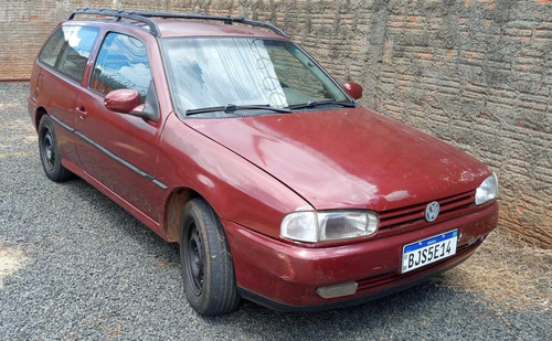 Imagem 1 de 4 de Volkswagen Parati Cli 1.6 Vermelho 1996