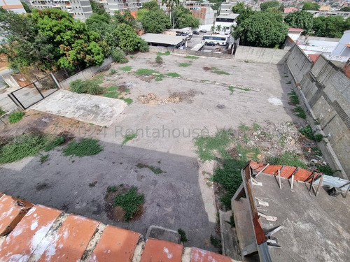 Edificio Comercial / Residencial (3 Niveles/ Obra Gris) Venta Weekend Mls-25-525