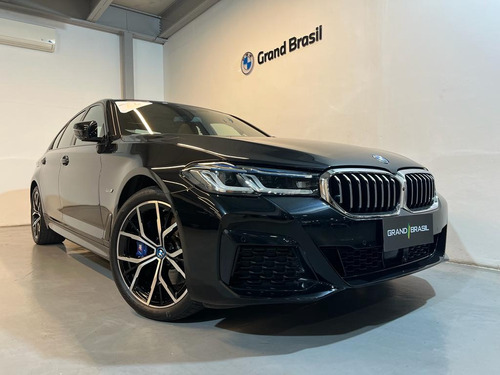 BMW 530 BMW 530e M Sport 2.0 Turbo Híbrido (Aut)