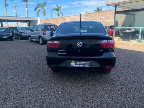 Imagem 5 de 9 de Volkswagen Voyage Comfortline 1.6