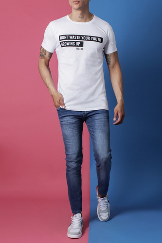 Imagen 3 de 4 de Remera Estampada Dont Waste Your Youth Hombre No End 37241