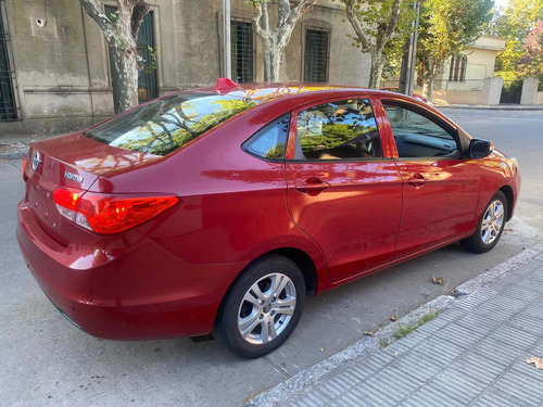 Imagen 6 de 15 de Haima M3 1.5 Extra Full Divino !!!