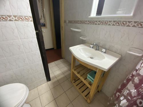 Departamento En Mar De Ajo En Venta - Dos Ambientes - Centro Comercial - Garage