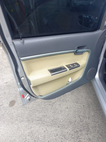 Imagen 7 de 15 de Chery Arauca Sedan