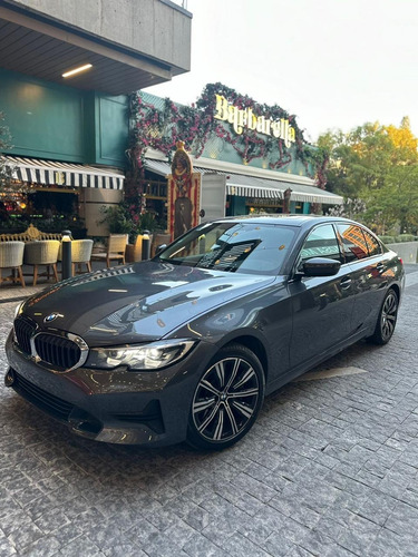 BMW Serie 3 2.0 330ia Luxury Line At