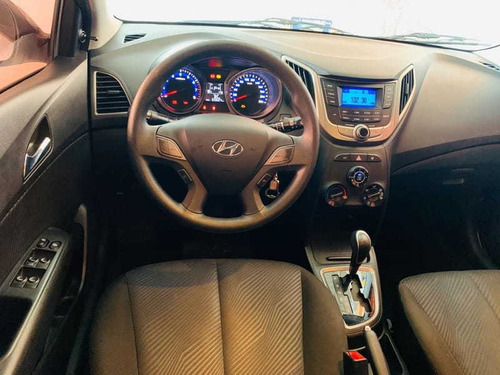 Hyundai Hb20 1.6 Comfort Plus Aut (flex)