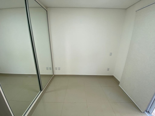 Imagem 30 de 30 de Apartamento Com 3 Dormitórios À Venda, 112 M² Por R$ 950.000,00 - Condomínio Chateau De France - Vinhedo/sp - Ap0483