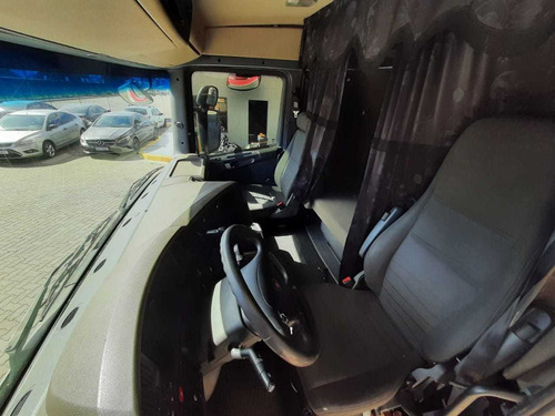 Imagem 8 de 14 de Scania R440 6x2 17/17 Selectrucks