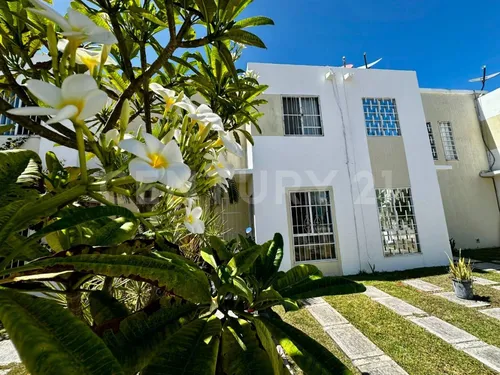 Casa En Venta De 2 Recamaras En Palmas 2 Playa Del Carmen