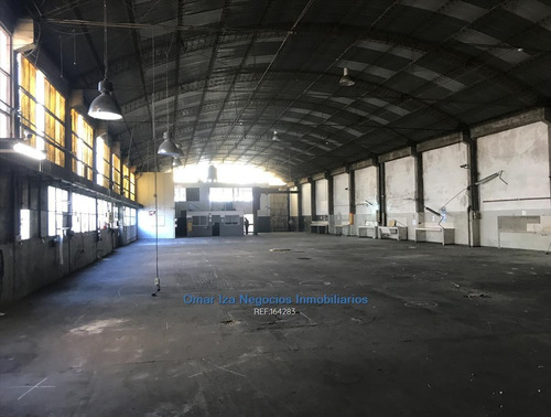 Imagen 4 de 12 de Venta Local Industrial Galpon Deposito Vivienda Cw164283