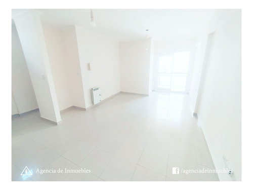 Alquila: Departamento 1 Dormitorio Con Balcon / Nueva Cordoba