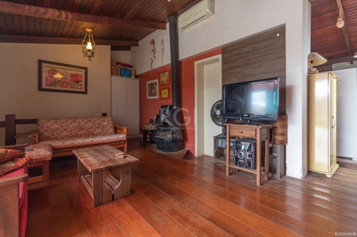 Cobertura Em Bom Fim Com 3 Dormitórios - Li50879796