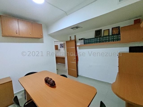 Imagen 8 de 11 de Impecable Oficina Ubicada En El Cc Maracay Plaza Mfc 22-7338