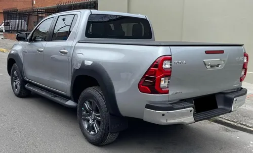 Toyota Hilux 2.4 Diésel 4X4