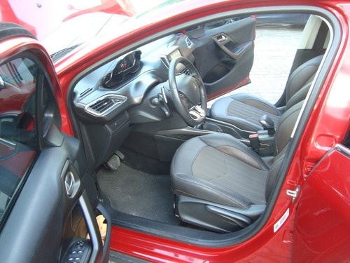 Peugeot 2008 1.6 Griffe
