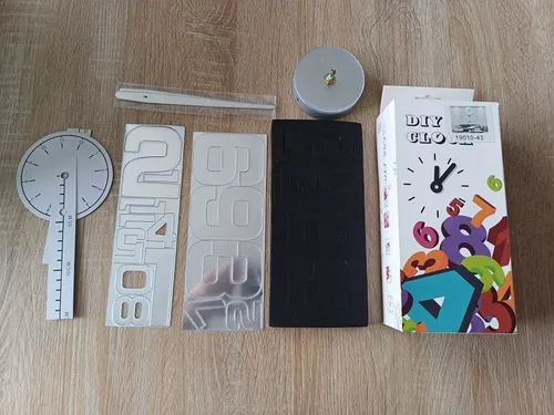 Reloj De Pared 3d Tamaño 50x50cm Mini + Frase En Vinilo