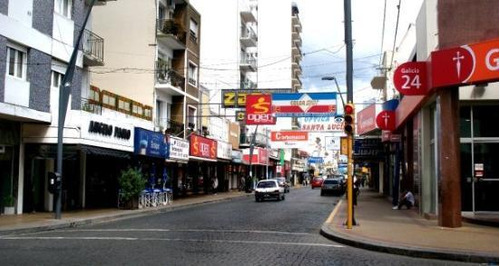 Cochera En Pleno Centro