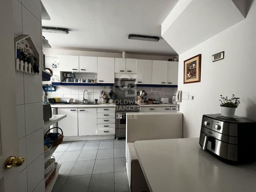 Casa Familiar En Condominio En San Carlos De Apoquindo
