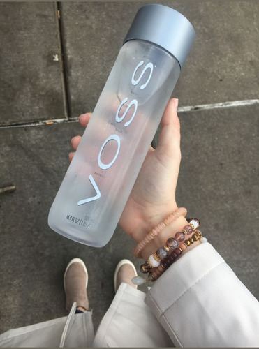 Agua Natural De Manantial Voss 24 Botellas 500ml. Artesiana