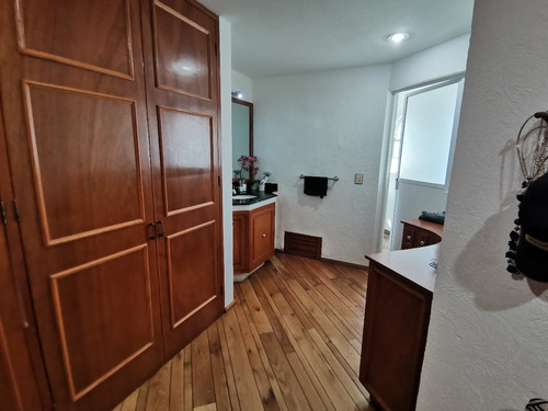 Imagen 14 de 20 de Casa En Venta En Coyoacán,4 Recamaras,3 Baños,3 Estacionamientos