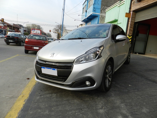 Imagen 1 de 10 de Peugeot 208 Feline 1.6 - Permuto Financio