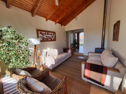 Imagen 6 de 16 de Se Vende Hermosa Casa En El Polo, Machali
