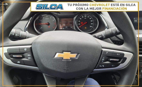 Imagen 10 de 16 de Chevrolet Onix Ls 2023 Rojo 0km