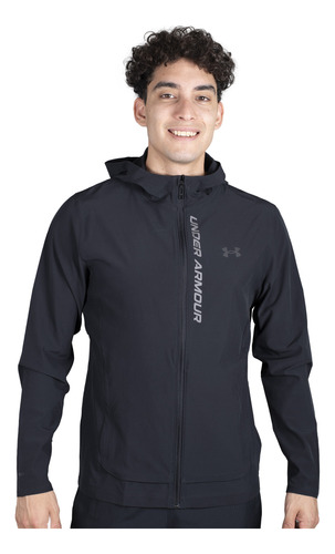 Campera Under Armour Outrun The Storm Hombre Running Negro