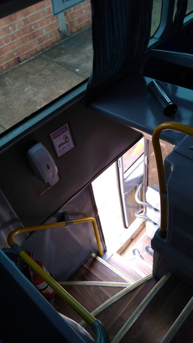 Ônibus Turismo Seminovo Marcopolo Paradiso 1800 Dd G7 Leito