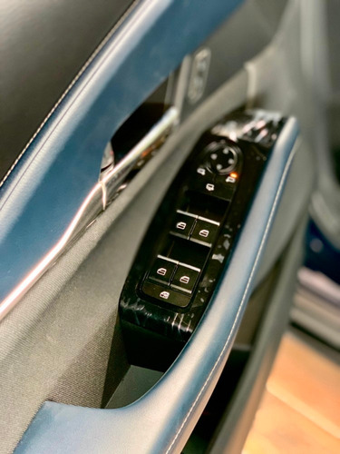 Imagen 13 de 14 de Mazda Cx30 Touring At 2.0l Azul