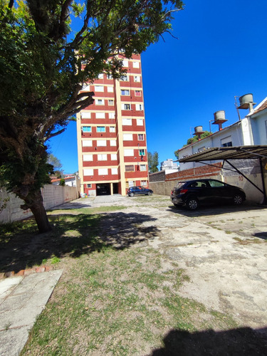 Venta Departamento En Santa Teresita, Monoambiente En Planta Baja, Calle 34 Nro. 373, La Costa.