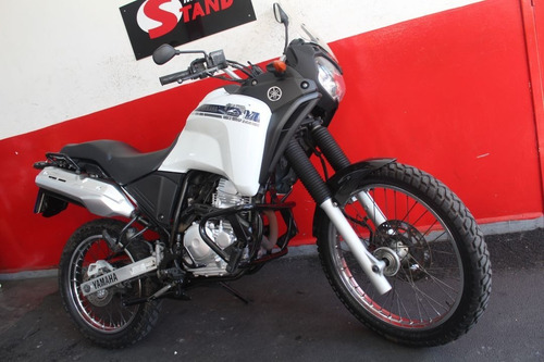 Imagem 2 de 11 de Yamaha Xtz 250 Tenere 250 2015 Branca Branco