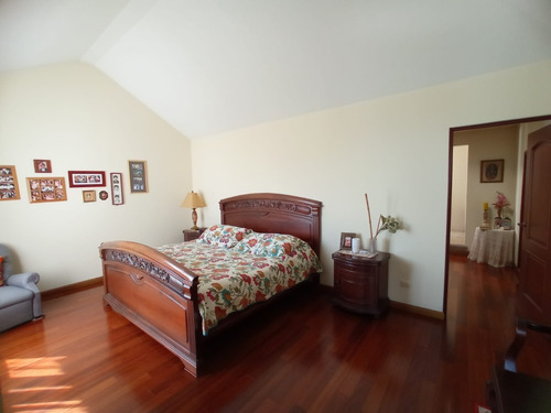 Imagen 19 de 30 de Vendo Hermosa Casa En Excelente Estado, Comoda, Confortable, Rodeada De Entorno Natural