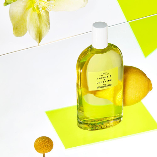 Perfume Victorio & Lucchino Nº18 con vitaminas cítricas, 150 ml