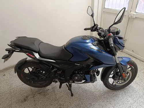 Pulsar N160 Azul Mate 2025 Con Alarma Y Sensor De Proximidad