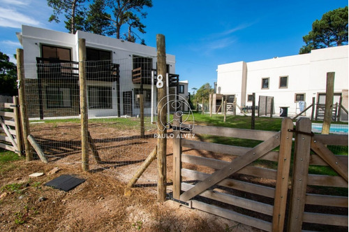 Casas Alquiler Anual 2 Dormitorios Piriápolis