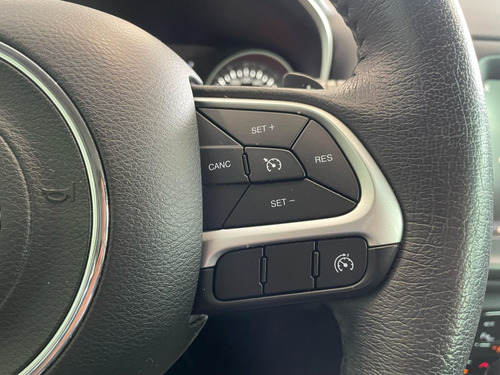 Jeep Compass LONGITUDE 2.0 4x2 Flex 16V Aut.
