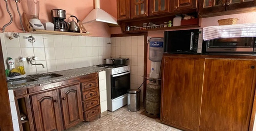 Imagen 1 de 9 de Ph 3 Ambientes 58mts Con Patio, Villa Ballester Excelente Ubicacion, Entrega Inmediata, Papeles Al Dia.