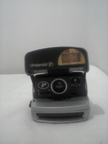 Câmera Fotográfica Polaroide .