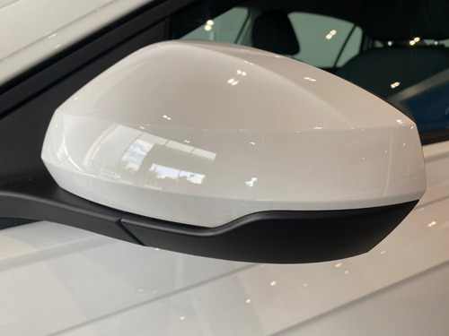 Imagen 8 de 24 de Volkswagen Virtus Trendline Mec Unidades Limitadas 2023