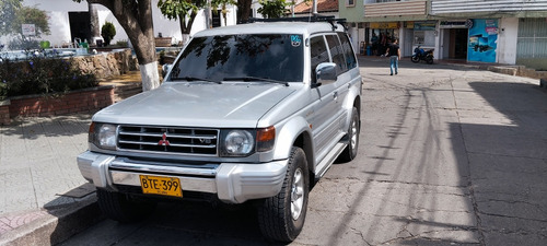 Mitsubishi Montero 3.0 V43 Wagon